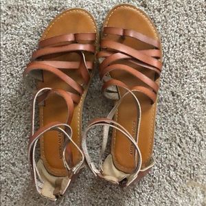 American Eagle strappy sandals